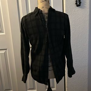 Mens Liz Claiborne thin flannel euc
